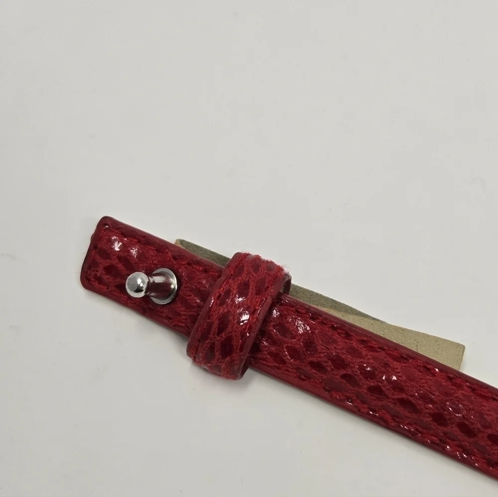 WHITE HOUSE BLACK MARKET WHBM RED FAUX SNAKESKIN BOW BELT WOMEN SMALL STRUCTURED